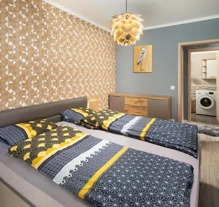 Vision 公寓式酒店 3*