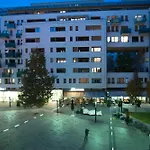 Vision Apartahotel